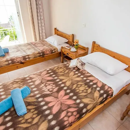 Apartment Spiti Kritikos *