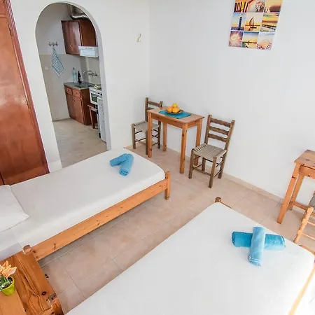 Spiti Kritikos * Μπενίτσες