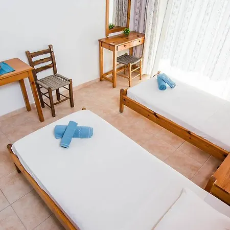 Spiti Kritikos Apartment Benitses (Corfu)