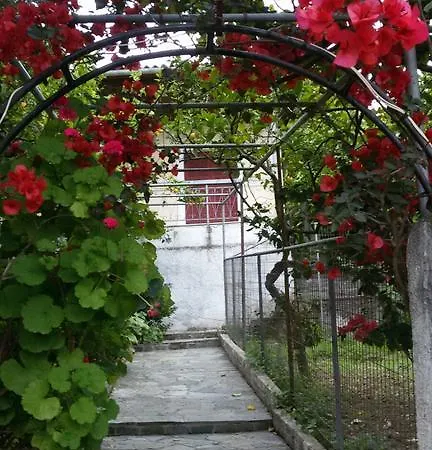 Spiti Kritikos Apartment Benitses (Corfu)