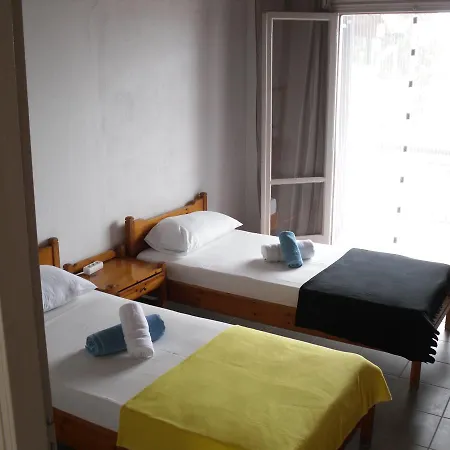 Spiti Kritikos بينيتسيس